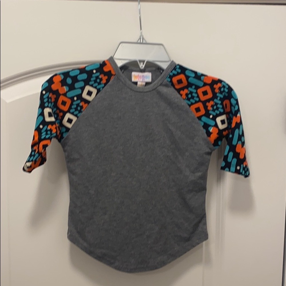 LuLaRoe T shirt